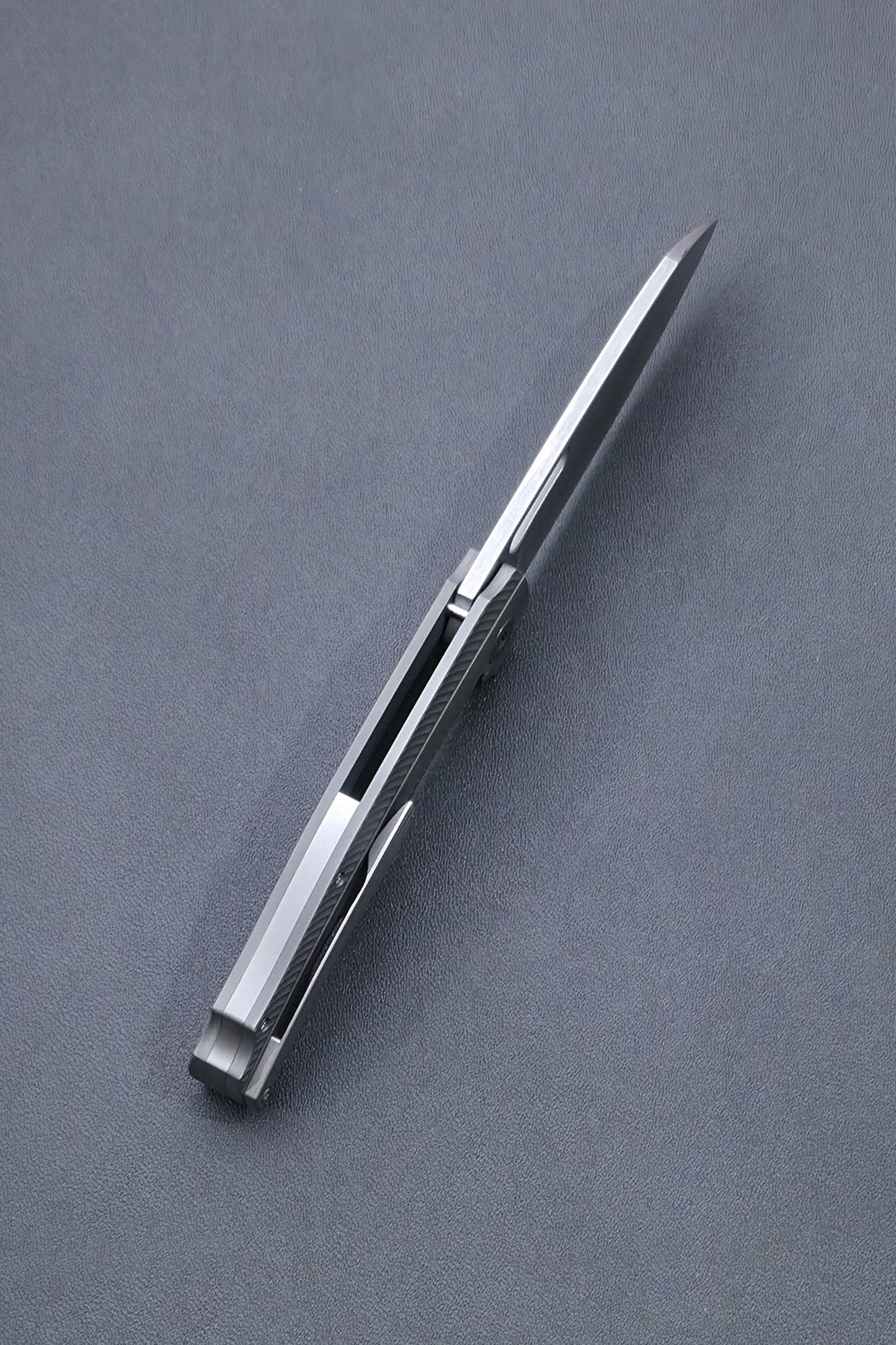 OBJ-1 Framelock Folder #008
