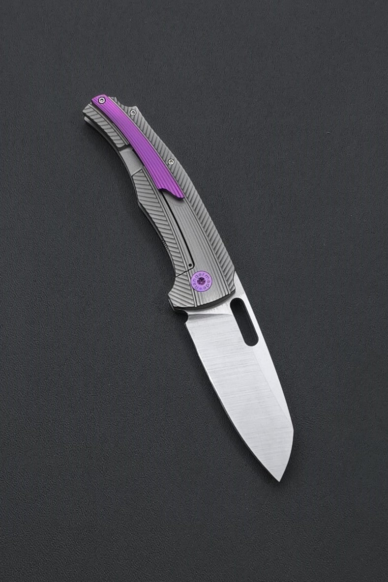 OBJ-1 Framelock Folder #010