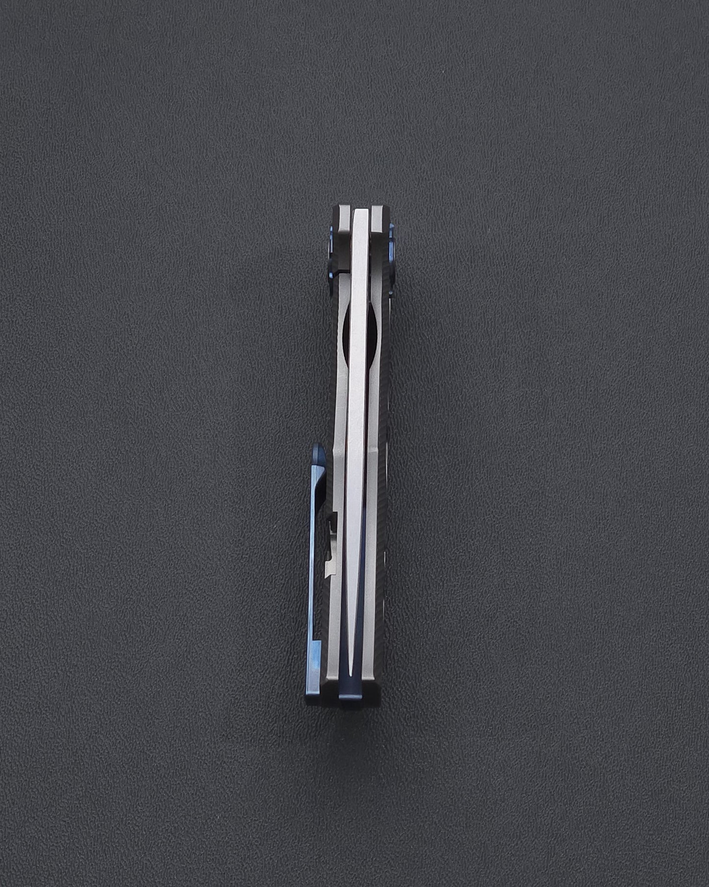 OBJ-2 Framelock Folder #009