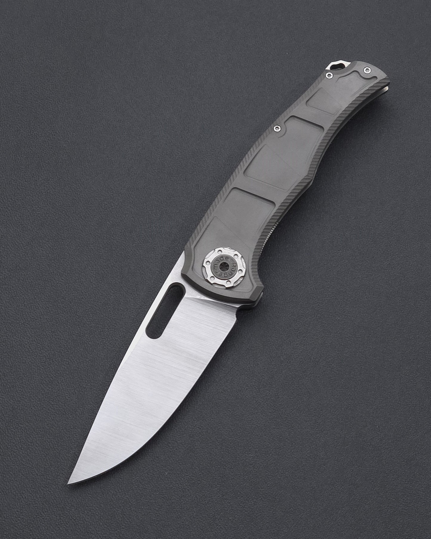 OBJ-2 Framelock Folder #010