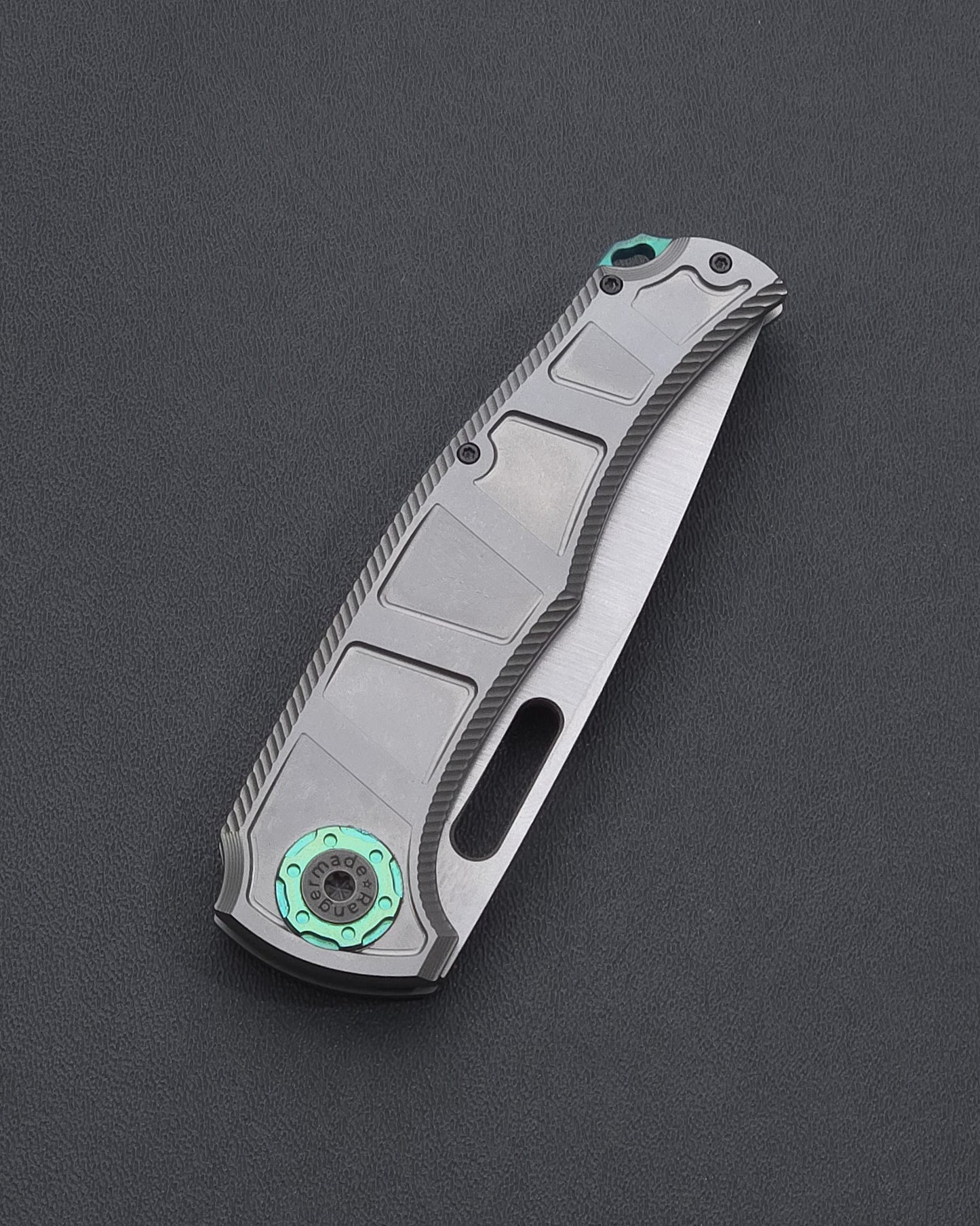 OBJ-2 Framelock Folder #011